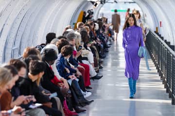 FW22 womenswear catwalk color trends