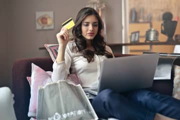 Kartellamt nimmt Bonitätsprüfung beim Online-Shopping unter die Lupe