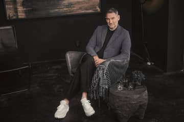 Modedesigner Michalsky: Warme Pullis werden Mode-Hit im Wohnzimmer