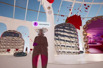 Schwebende Kleidung und futuristische Avatare: Ein Ausflug in den virtuellen Showroom von H&M 