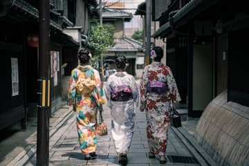 Video: Tentoonstelling over kimono's in New York