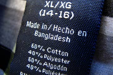 Schone Kleren Campagne roept regering Bangladesh op geen geweld te gebruiken tegen protesterende kledingarbeiders