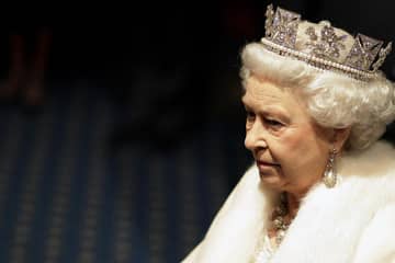 Reino Unido, y la moda, lloran la muerte de Isabel II