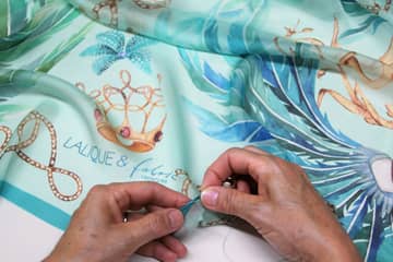 Schweizer Lalique Group übernimmt Zürcher Seidenlabel Fabric Frontline 