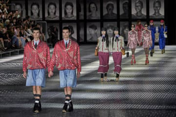 Milan Fashion Week: Gucci's Twinburg show zet tweelingen in de spotlight 