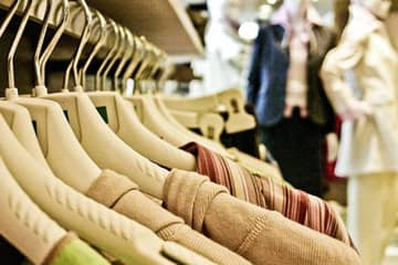 Les ventes de l’habillement enregistrent un léger repli malgré le retour des touristes 