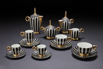 V&A acquires Wedgwood tea and coffee set owned by Karl Lagerfeld