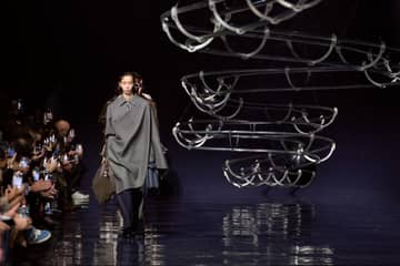 Video: Fendi presenteert mannenmode collectie voor FW23 tijdens Milan Fashion Week