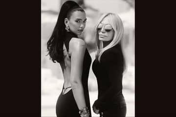 Dua Lipa et Versace présentent une collaboration durant le Festival de Cannes mai 2023