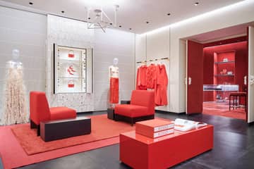 Valentino ouvre sa nouvelle boutique avenue Montaigne