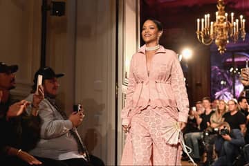 Rihanna quitte la direction générale de la marque de lingerie Savage x Fenty