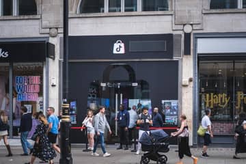 TikTok opened first physical pop-up on Oxford Street 