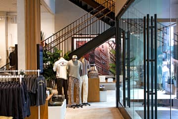 Abercrombie and Fitch opens new Fifth Avenue store
