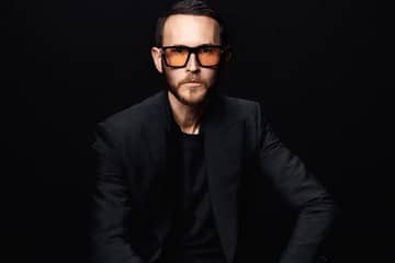 La prima collezione di Peter Hawkings per Tom Ford sfila a Milano a settembre