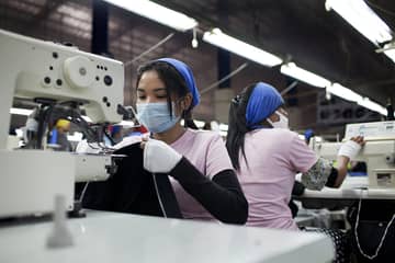 Campaña contra Next y Superdry por los salarios adeudados a sus trabajadores en Camboya