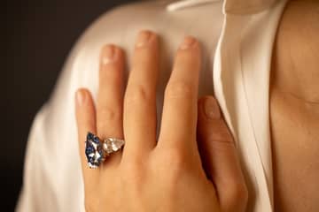  Blauer Diamant in Genf für 41 Millionen Euro versteigert