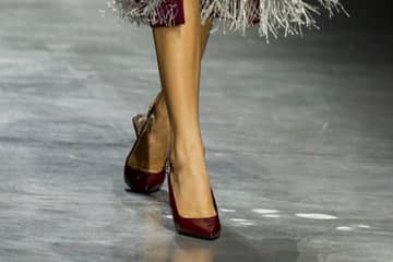 Gucci spendet Erlös aus dem Verkauf von roten Schuhen an Frauenrechtsorganisation