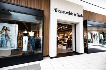 Abercrombie & Fitch raises Q4 and full year sales outlook