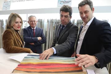 Carlos Mazón anuncia un endurecimiento de las medidas de la Generalitat contra la “competencia desleal” en el textil