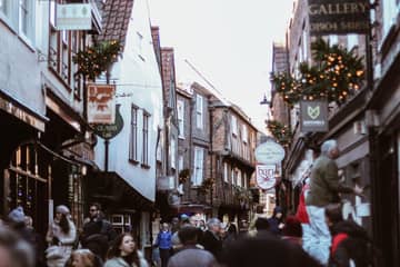 UK retail sales take a hit in December