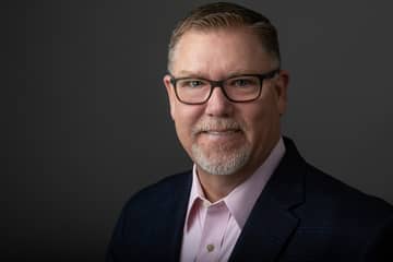 Men's Wearhouse appoints Shane Smith to the Board of Directors at Hire Heroes USA