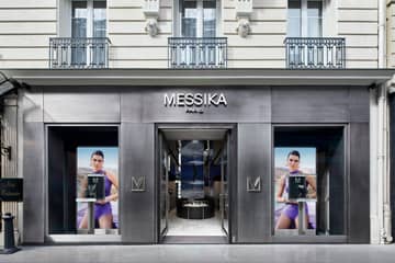 Messika ouvre un pop-up store au Bon Marché pour célébrer sa collaboration avec Estée Lauder