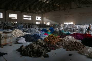 Seuls 6,6% des déchets textiles européens réutilisés ou recyclés sur le continent (ONG)