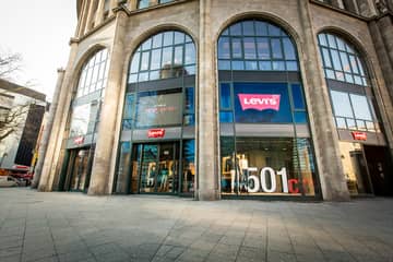 Levi’s vuelve a beneficios y anuncia la externacionalización de sus operaciones de logística