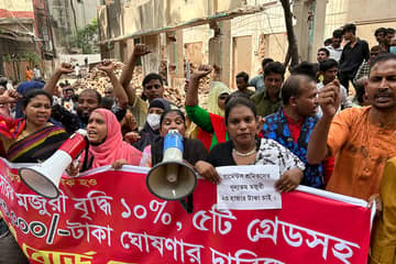 La industria textil de Bangladesh reanuda lentamente su actividad tras los disturbios