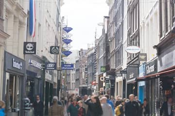 Winkelcentra zien aantal bezoekers weer toenemen