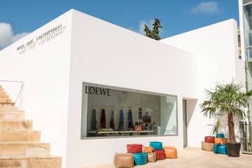 Loewe abre una tienda de verano en Ibiza