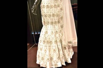 В Лондоне показали азиатское свадебное платье за 100,000 фунтов стерлингов