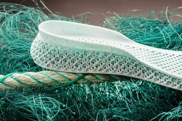 Adidas и Parley for the Oceans представили образец кроссовка из океанического пластика