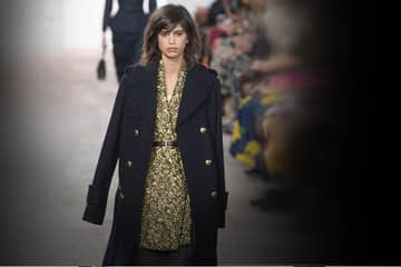 Fashion week: Michael Kors en grand manteau et fourrure pour un hiver confortable