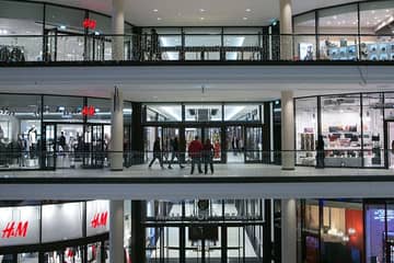 Masiva asistencia de clientes en apertura de la primera tienda de H&M en Perú