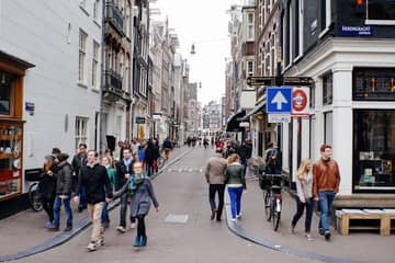 Winkelend publiek krijgt meer ruimte in Amsterdamse Negen Staatjes