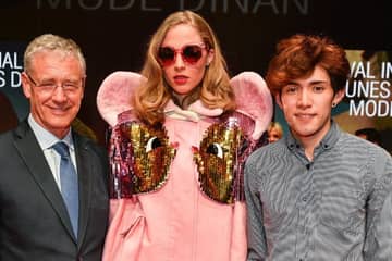 Festival de Dinan (Francia): un jóven méjicano recibe el Gran Premio de la Moda Femenina