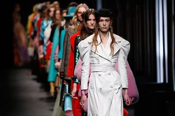 Gucci presentará en un solo desfile sus colecciones femeninas y masculinas