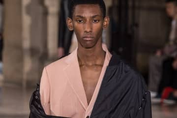 Moda en París: hombres frágiles o poderosos