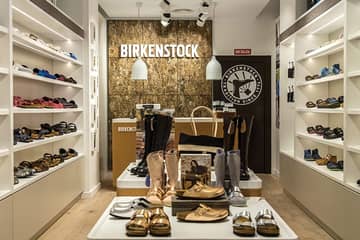   La firma alemana Birkenstock abre su primera tienda en España