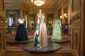Die Roben der Queen: Ausstellung in Windsor Castle