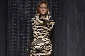 Milano moda donna: grunge di lusso per Aigner