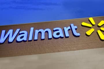 Wal-Mart eliminates corporate jobs