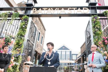 Batavia Stad opent nieuwe uitbreiding met 45 extra winkels