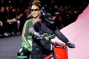 Fashion Week: Rihanna de plus en plus sportswear