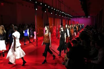 Fashion Week: Phillip Lim délaisse le romantisme et se lâche