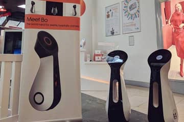 Intu introduces robot retail assistants