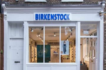 Birkenstock interrompe i rapporti commerciali con Amazon