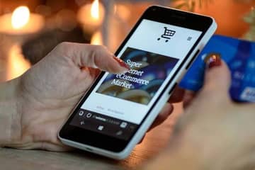 ‘Helft online shoppers cancelt order als bestelopties niet bevallen’