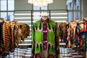 Opulenz bis ins Detail: Gianni Versace Retrospektive in Bildern